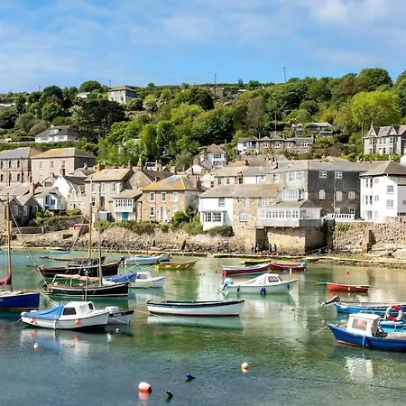 Abbey Cottage, Close To Mousehole Harbour Exterior photo