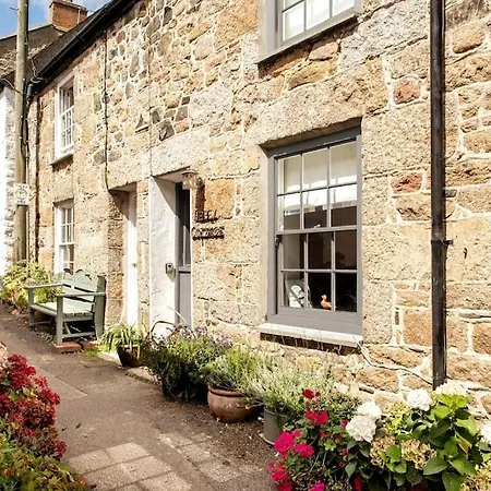 Abbey Cottage, Close To Mousehole Harbour Exterior photo