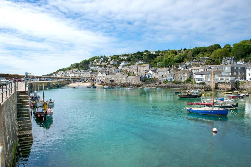 Abbey Cottage, Close To Harbour * Mousehole